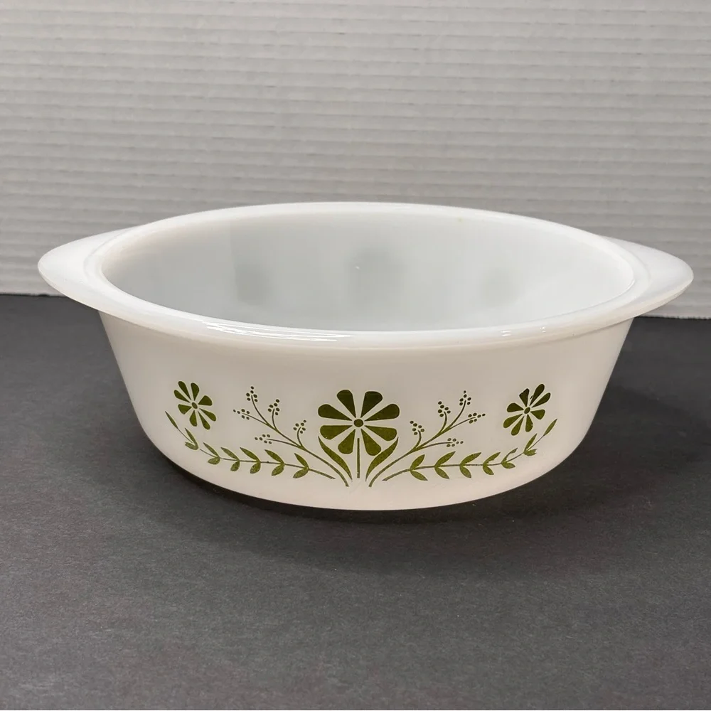 Vintage Glasbake 1 1/2 Qt Green Daisy Round Casserole Baking Dish #J2600